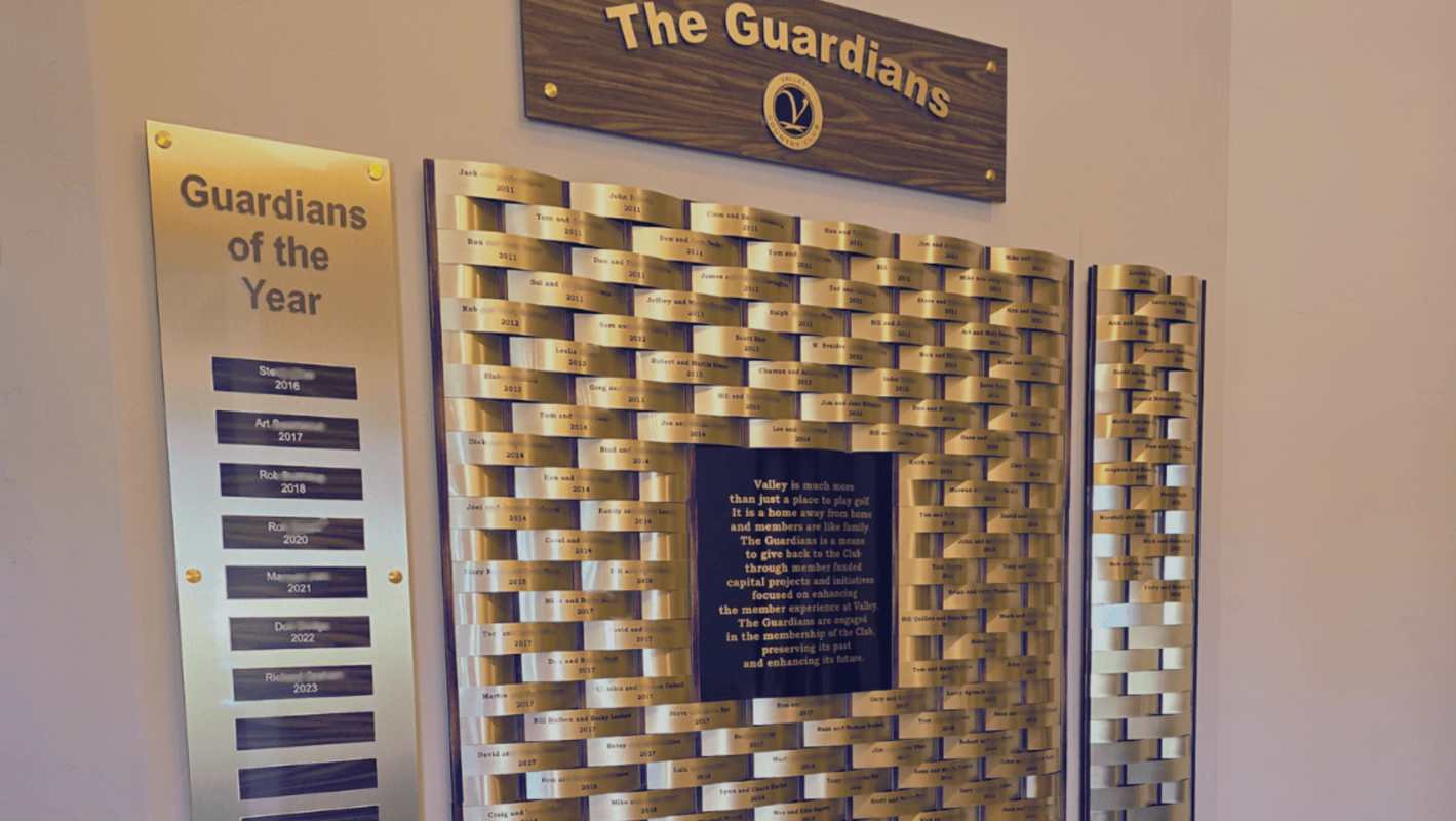 LINX Recognition Walls: Where Simplicity Becomes Powerful Recognition